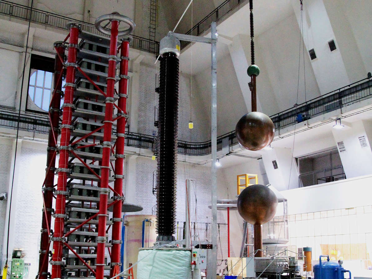 08 Power Bushings Testing